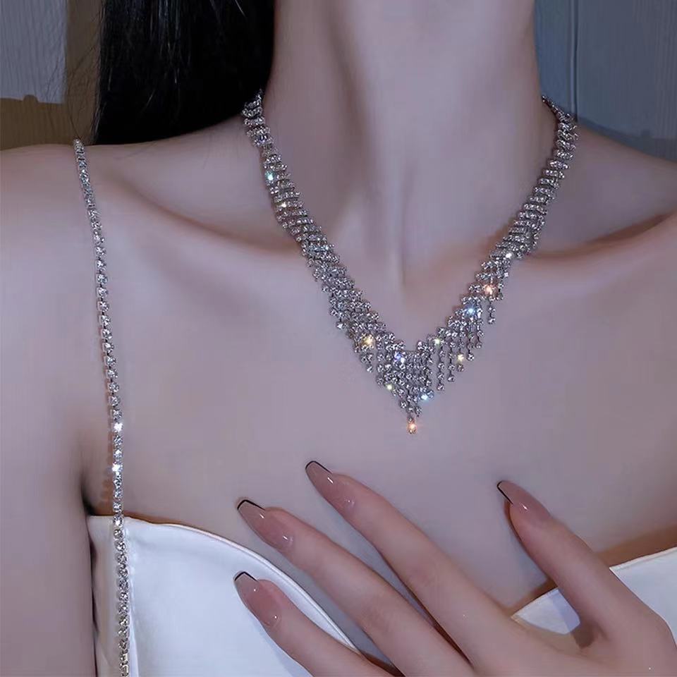 |200001034:361181|200001034:361188|3256802660520195-Gold-color|3256802660520195-Silver Plated