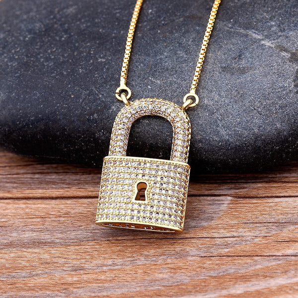 Gran oferta de collar con colgante de circonita cúbica brillante estilo hip hop para hombres y mujeres.