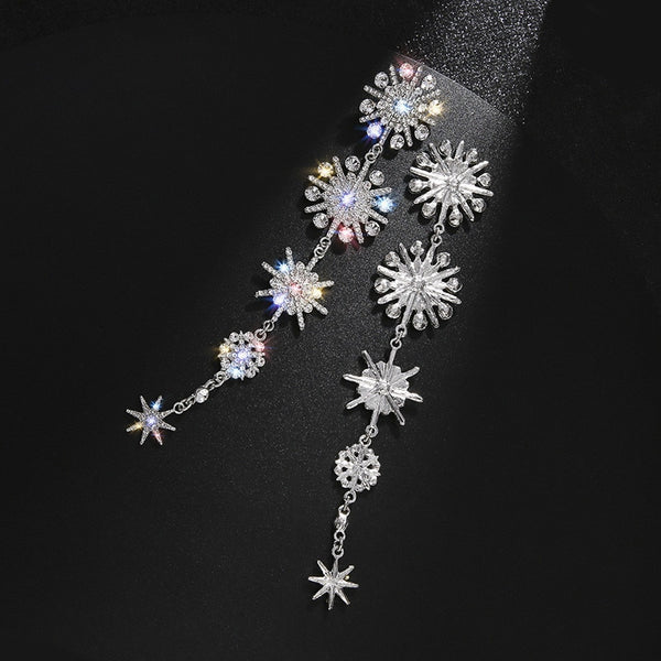 Pendientes colgantes de copos de nieve brillantes con diamantes de imitación para mujer, pendientes largos de cristal con borlas