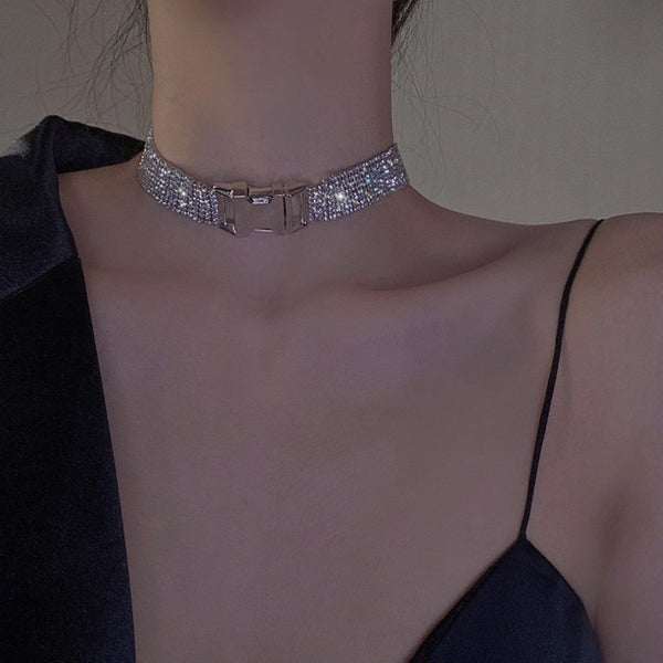 Shine Rhinestone Choker Necklaces for Women Bijoux Silver Color Button Necklaces