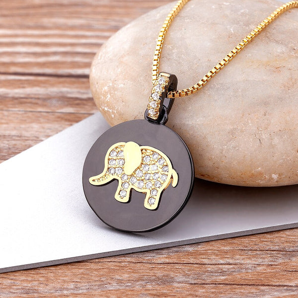 Colgante de elefante bonito de moda para mujer, elegante collar de cadena de clavícula.