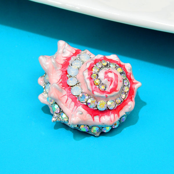 hinestone Conch Brooch