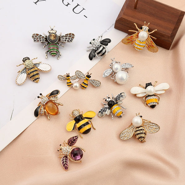 Lindo broche de abeja con diamantes de imitación, accesorio de fiesta para mujer