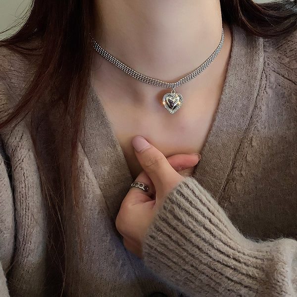 Korean Style Geometric Chokers Necklaces for Women Silver Color Heart Pendant Necklaces