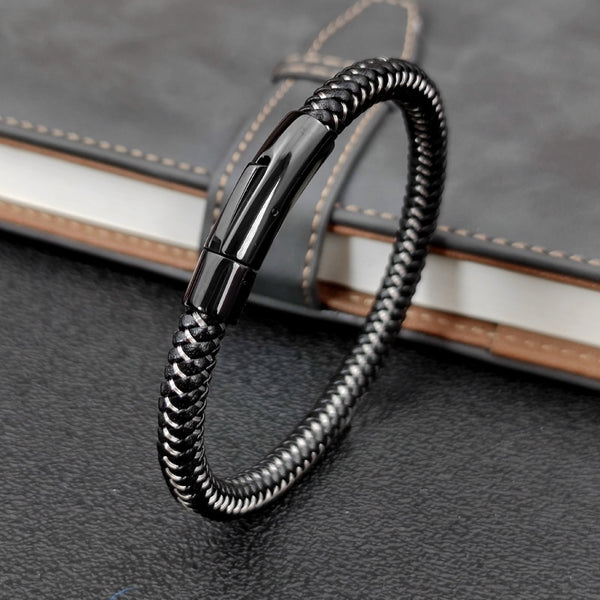 Pulsera de cuerda de alambre resistente a la decoloración con diseño punk sencillo para hombre