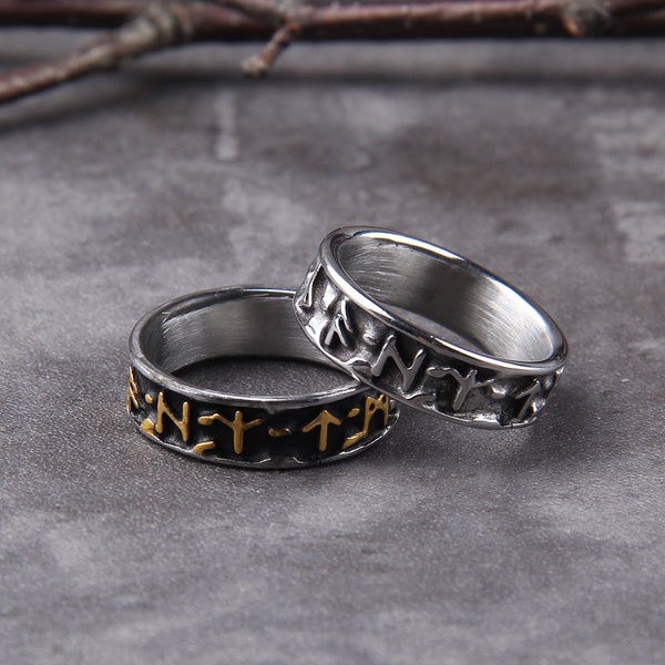 Anillo de acero inoxidable con runas vikingas que nunca se descolora