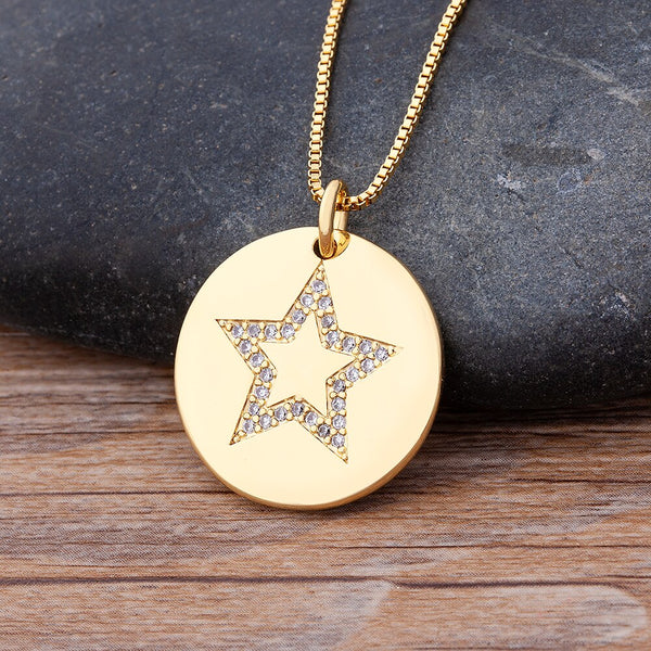 Nuevo collar con colgante de estrella de circonita brillante para mujer