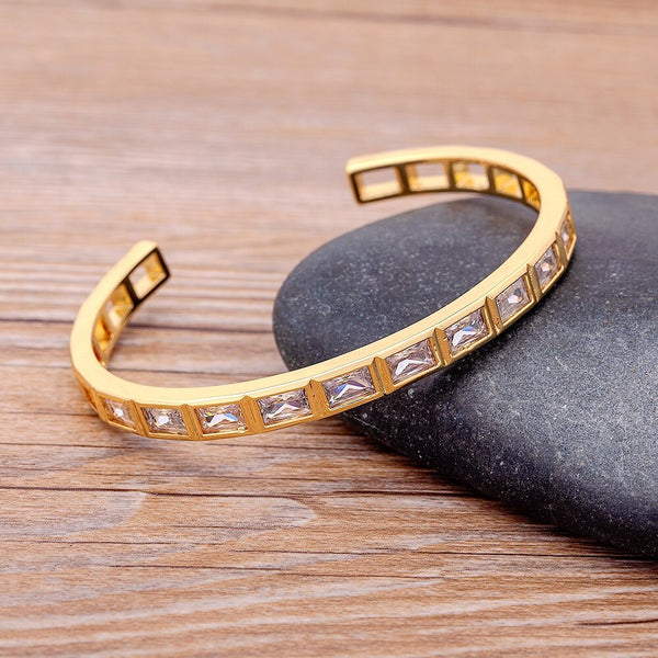 Brazalete de cristal color dorado con circonita cúbica de cobre y apertura nupcial