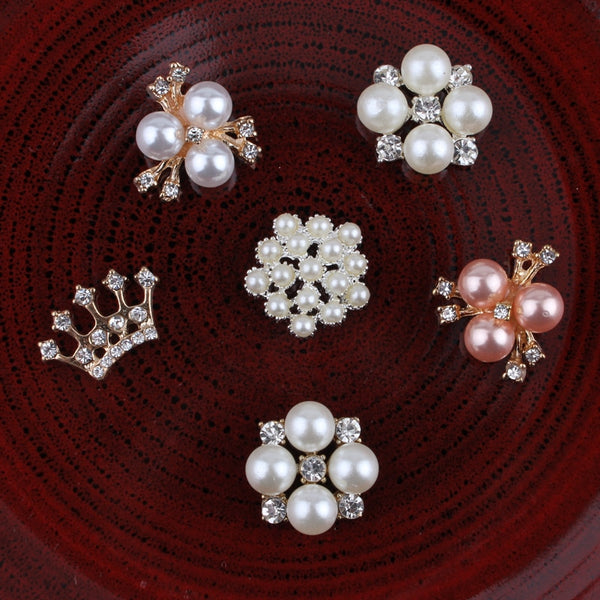 120 botones decorativos de metal vintage hechos a mano con centro de flor de perla de cristal y botones de aleación de diamantes de imitación