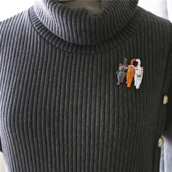Tres nuevos broches navideños de gato, lindos y vívidos alfileres de animales, moda para mujeres y hombres.