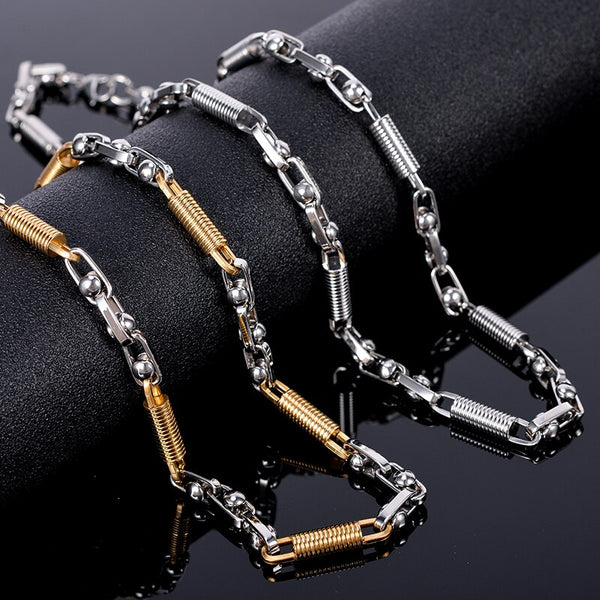 Gargantilla de cadena de acero inoxidable de 5 mm de grosor con baño de oro y color plata para hombre.