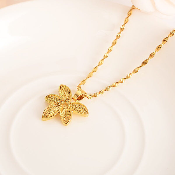 Gold African vintage  Jamaica leaf Necklaces pendants Classic Slide pendant Jewelry Women
