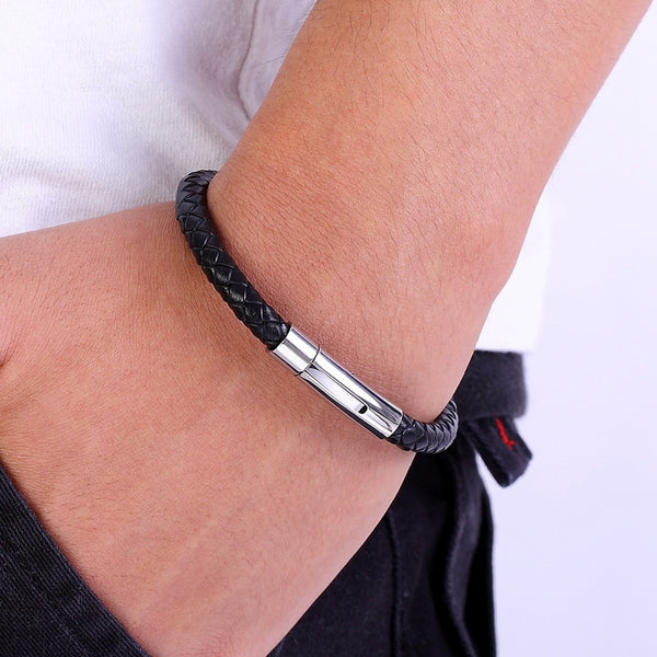 Pulsera de cuero con diseño simple y botones de acero inoxidable multicolor estilo OL