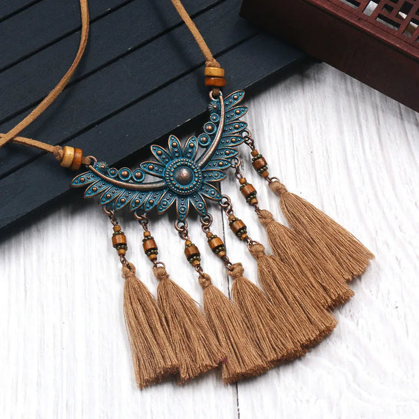 Collares largos de cuerda de cuero vintage de estilo étnico para mujer