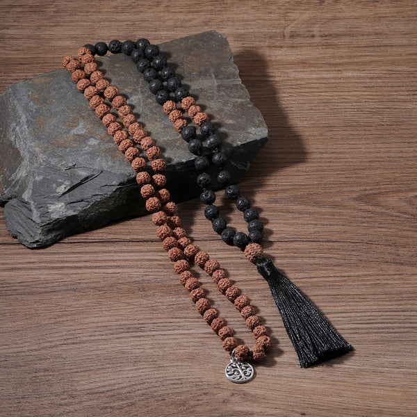 Collar Mala 108 anudado con cuentas de lava negra de Rudraksha