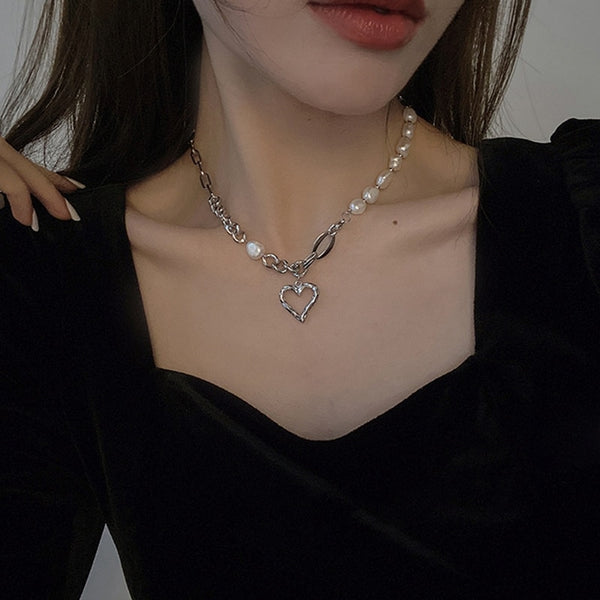Elegante collar coreano de perlas de agua dulce para mujer