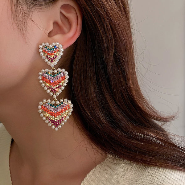 Pendientes de corazón con perlas y diamantes de imitación de colores para mujer