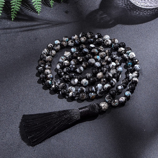 Collar anudado con cuentas de japamala de ónix negro fuego de 8 mm y 108 cuentas