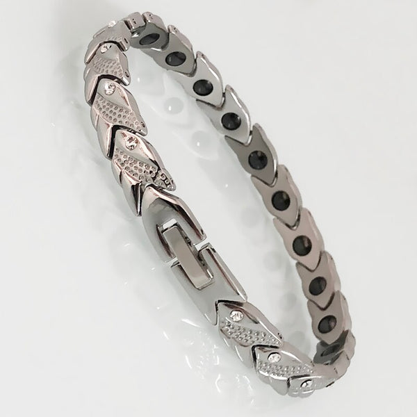 Pulseras de acero inoxidable con circonita cúbica en forma de pez para mujeres y hombres