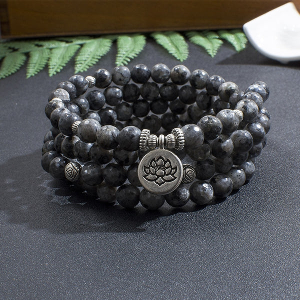 Pulsera Mala de Labradorita 108 facetada con destello negro de 8 mm