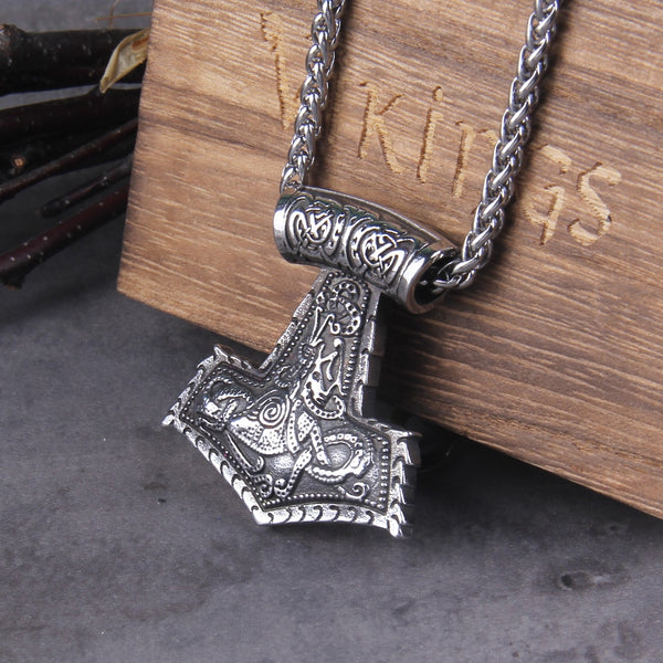 Collar con amuleto rúnico escandinavo Mjolnir, martillo de Thor y vikingos nórdicos