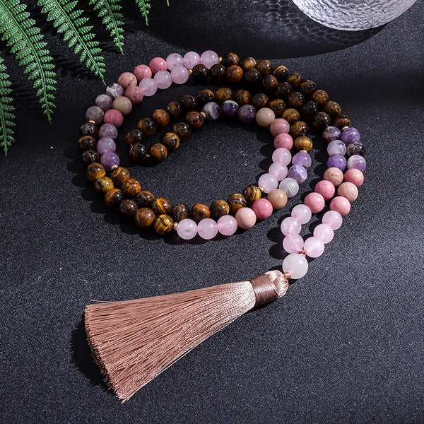 Conjunto de collar y pulsera de japamala con cuentas de cuarzo rosa, rodolita y amatista de 8 mm con piedra de ojo de tigre amarillo