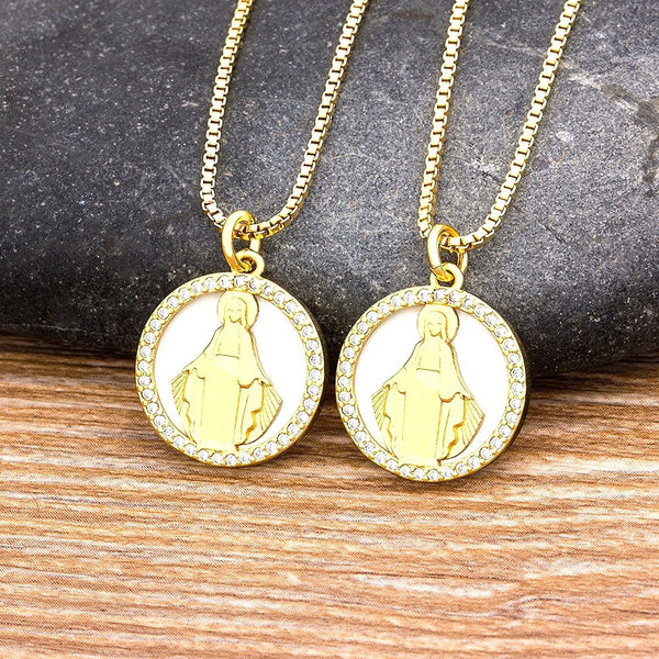 Collar de cadena con colgante de la Virgen María, colgante de cristal de moda