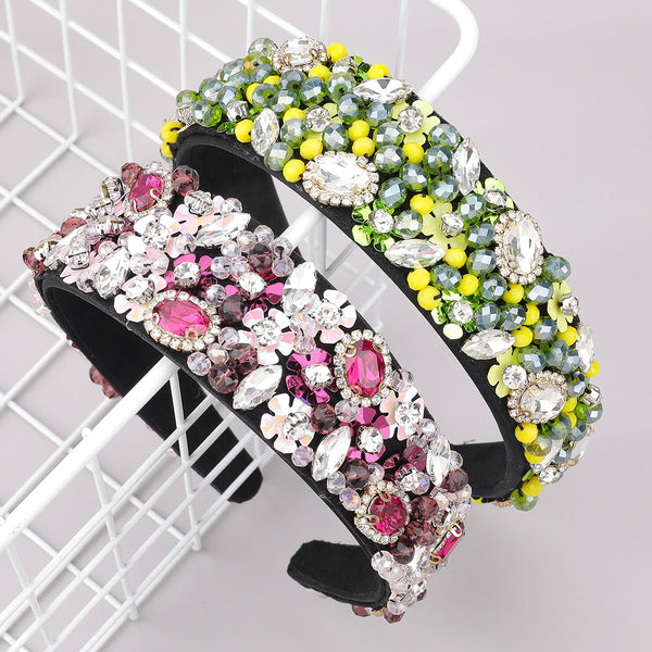 Diadema barroca con lentejuelas y flores de estrás