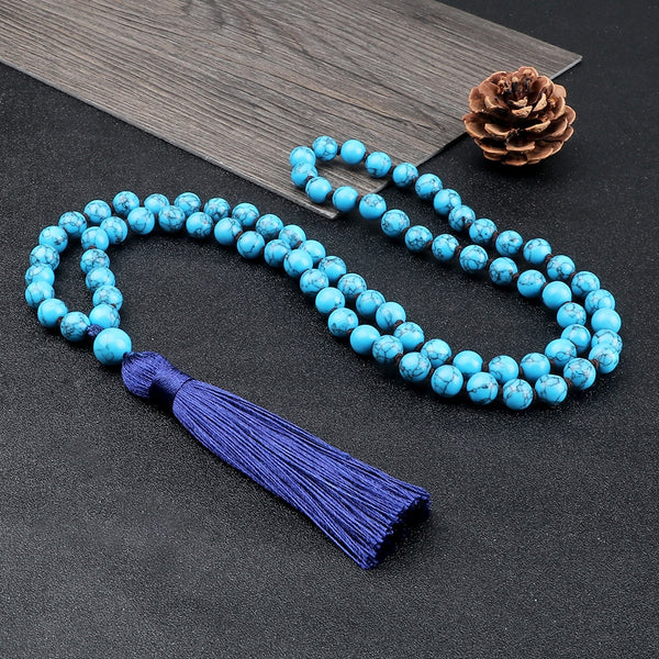 Collar largo con colgante de borla anudada y cuentas de piedra de pino azul natural para mujer de 108 cuentas Mala