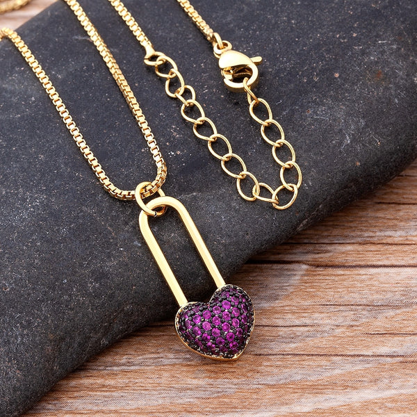 Collar con colgante de corazón romántico de cobre y circonitas y cadena larga de diamantes de imitación a la moda