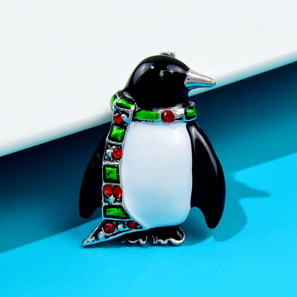 Penguin Wear Scarf Brooch Cute Animal Pin Christmas Jewelry New Arriva