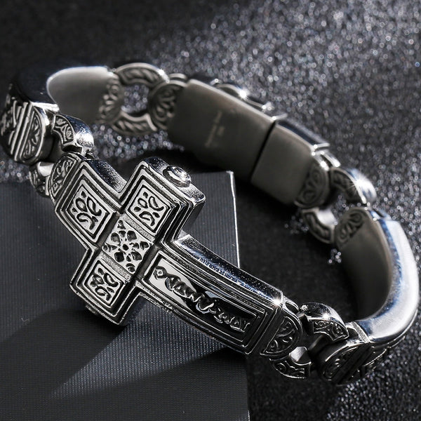 Pulsera de hombre con cruz retro de metal pesado y acero inoxidable. Pulseras para hombre.