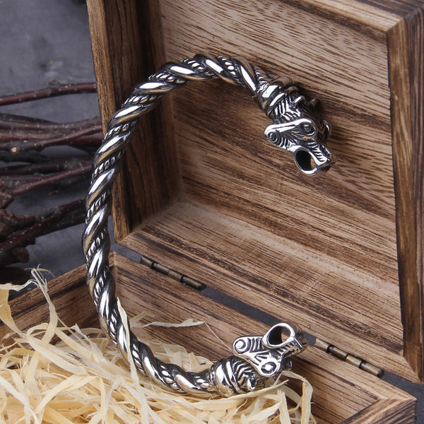 Pulsera nórdica vikinga de acero inoxidable con diseño de oso