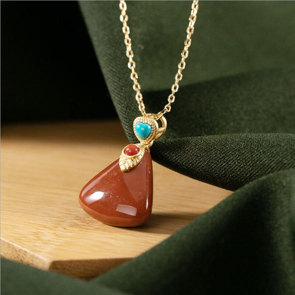 Collar con colgante geométrico de porcelana esmaltada natural con incrustaciones de plata