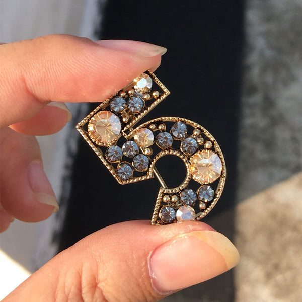 Luxury Brand Design Number 5 brooch Color Crystal Rhinestone Korean Brooches