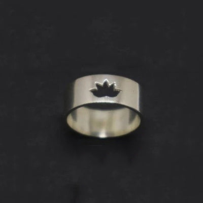 Om Pyramid King and Queen Crown Matching Rings