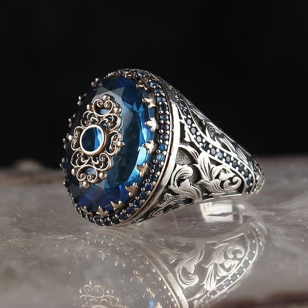 Ancient Silver Color Carved Ring Inlaid Blue Zircon Party Punk Motor Biker Ring