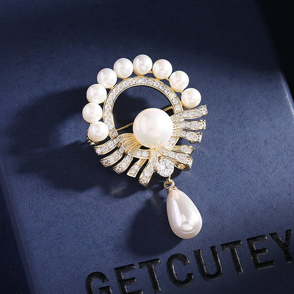 Luxury Copper Micro Inlaid Cubic Zirconia Water Drop Round Imitation pearl Like Brooch