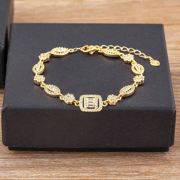 Pulseras ajustables con forma de labios y corazón para mujer