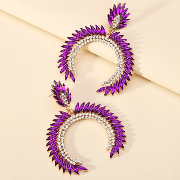 Elegantes y modernos pendientes colgantes grandes para mujer