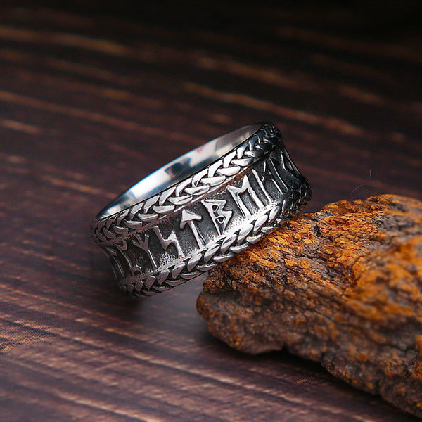 Anillo vikingo vintage de acero con runas de Odín para hombre y mujer