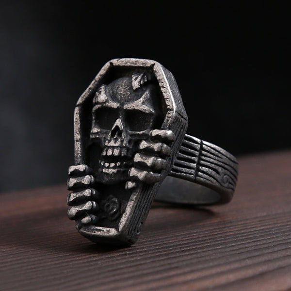 Anillo de calavera de vampiro negra punk vintage de acero inoxidable, anillos de ataúd únicos de moda