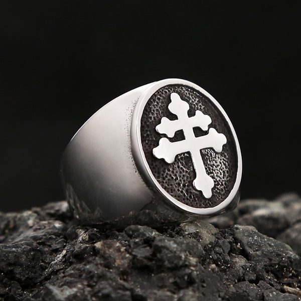 Anillo de acero inoxidable de alta calidad con la Cruz de Lorena para hombres y mujeres.
