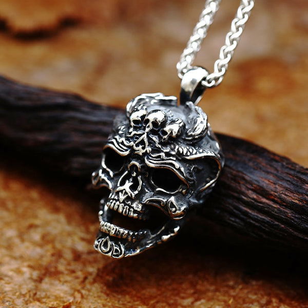 Nuevo collar con colgante de calavera estilo punk, hip hop y rock