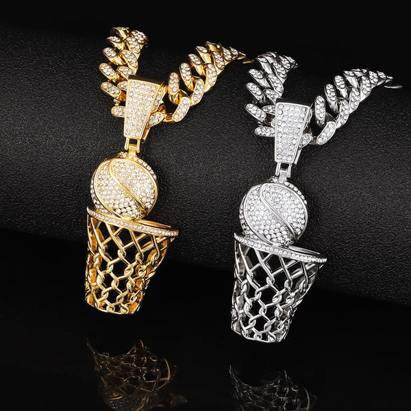 Collar con colgante de canasta de baloncesto de acero inoxidable estilo hip hop, resistente a la decoloración.