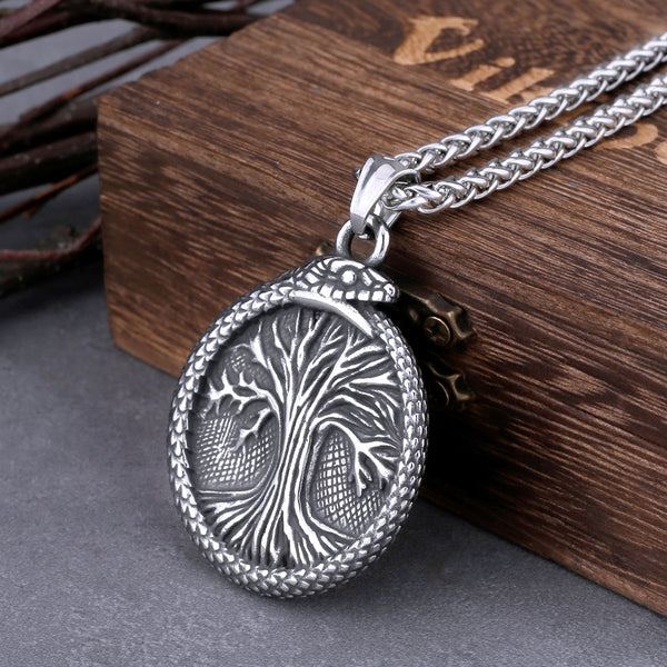 Collar vintage vikingo con el árbol de la vida y el dragón Ouroboros para hombre