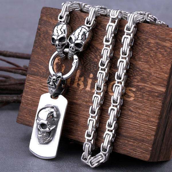 Colgante de calavera pirata de acero inoxidable con collar cuadrado de calavera para hombre