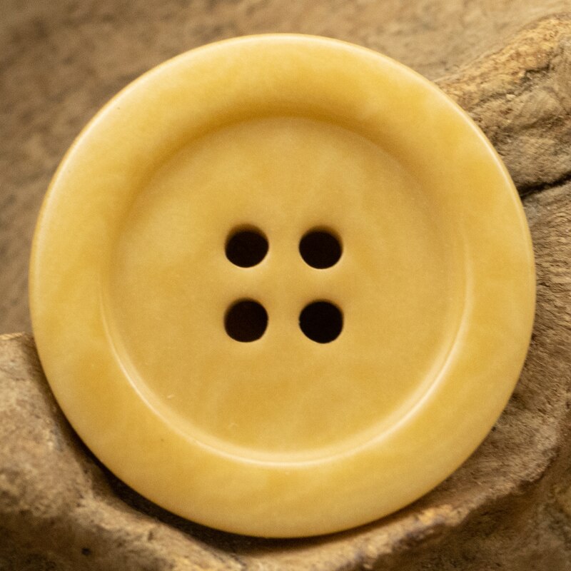 8pcs Yellow Beige Natural Corozo Buttons