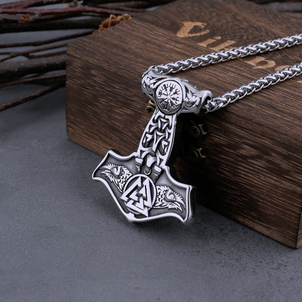 Collar vikingo con martillo de Thor, Mjolnir, cuervo y runas nórdicas para hombre