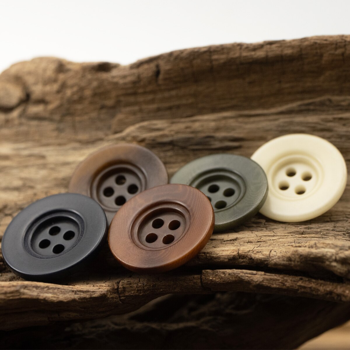 5pcs Natural 4 Hole Corozo Button for Clothing Shirts Suit Blazer Vest Jacket Beige Deep Blue Brown